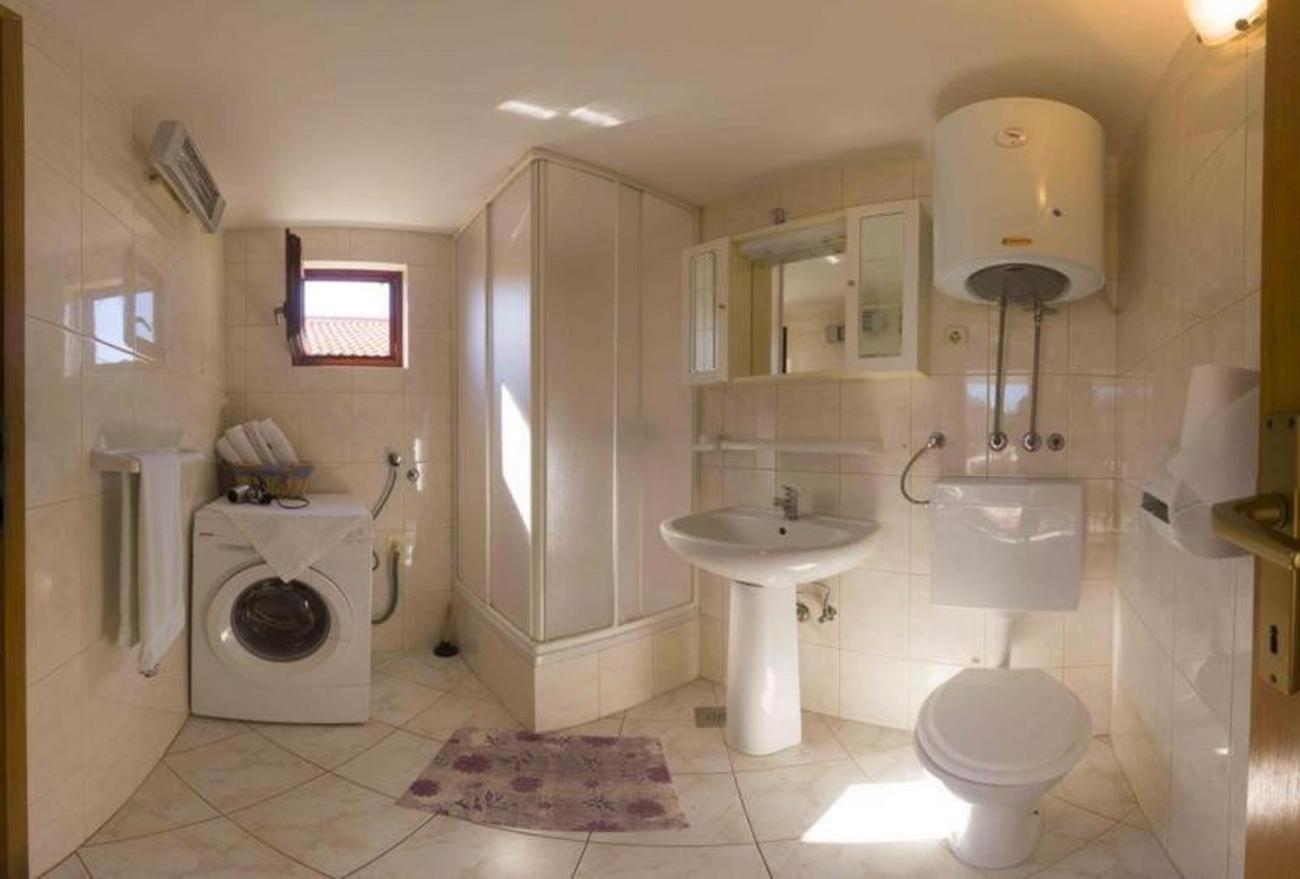Apartment Milna 8896B ヴィス エクステリア 写真